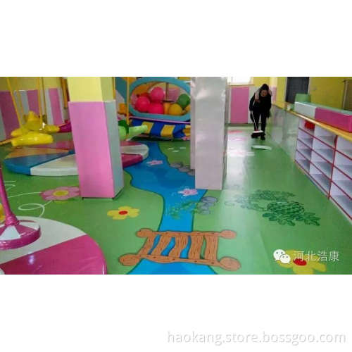 2016 New design custom logo indoor playground floor tile